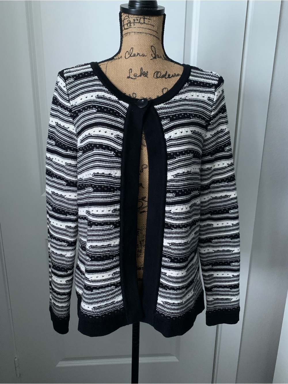 Liz Claiborne Knit Black and White Open-Front Sweater Cardigan Size S